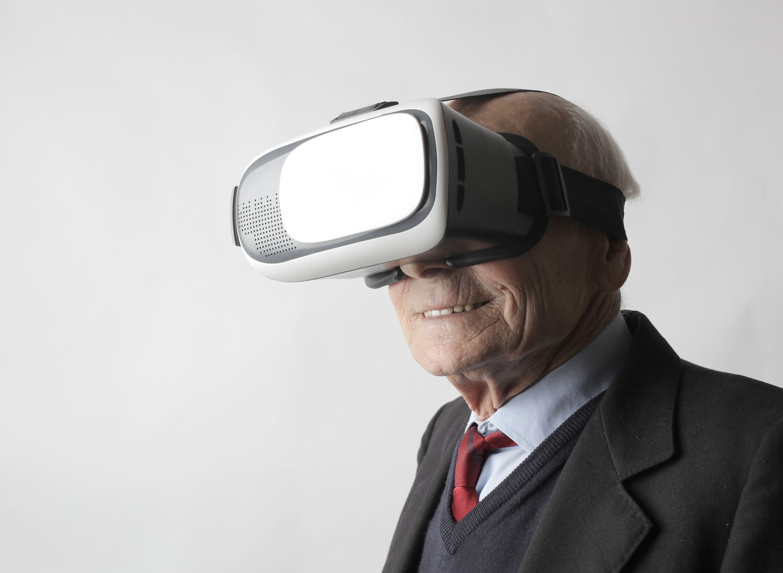 Virtual reality is changing senior living